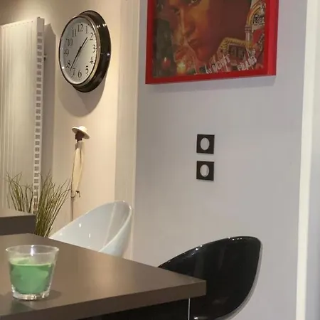 アパート Duplex De 115m2 Secteur Pompidou - 2 Chambres *